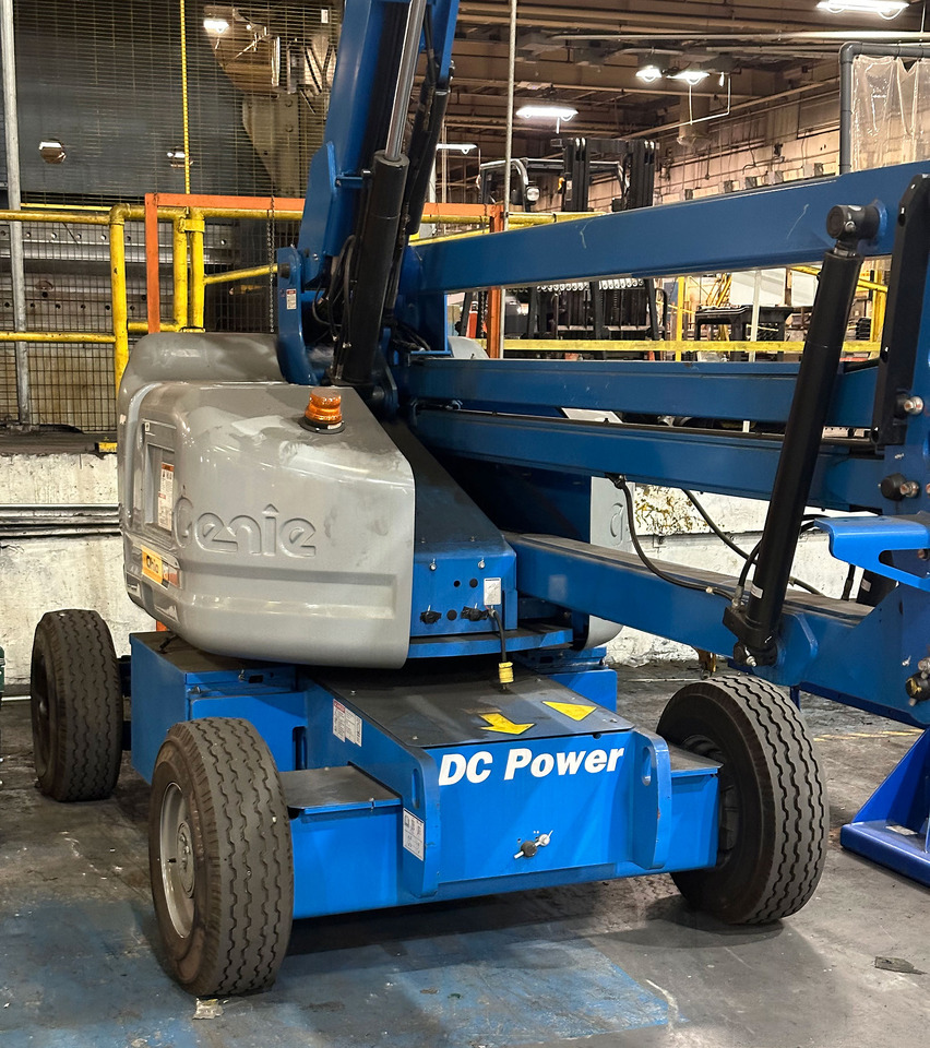 Genie Z-45/25J - Telescopic wheel loader: picture 3 Genie Z-45/25J - Telescopic wheel loader: picture 3