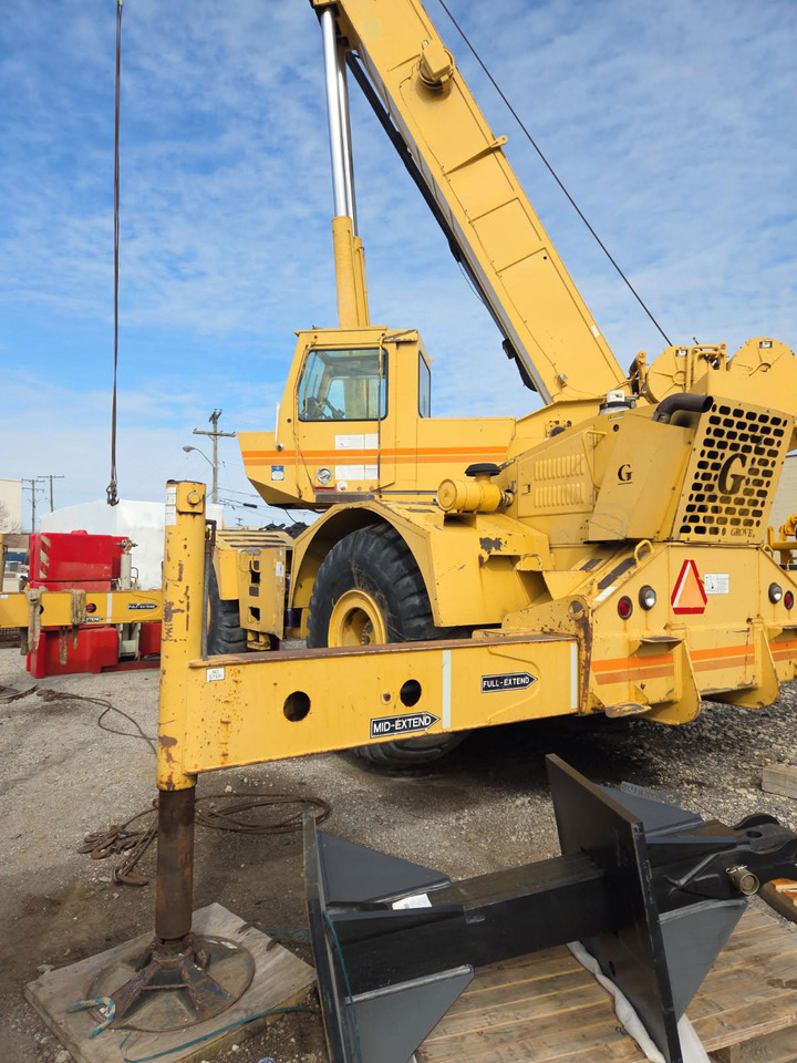 Grove RT750 - Mobile crane: picture 3 Grove RT750 - Mobile crane: picture 3