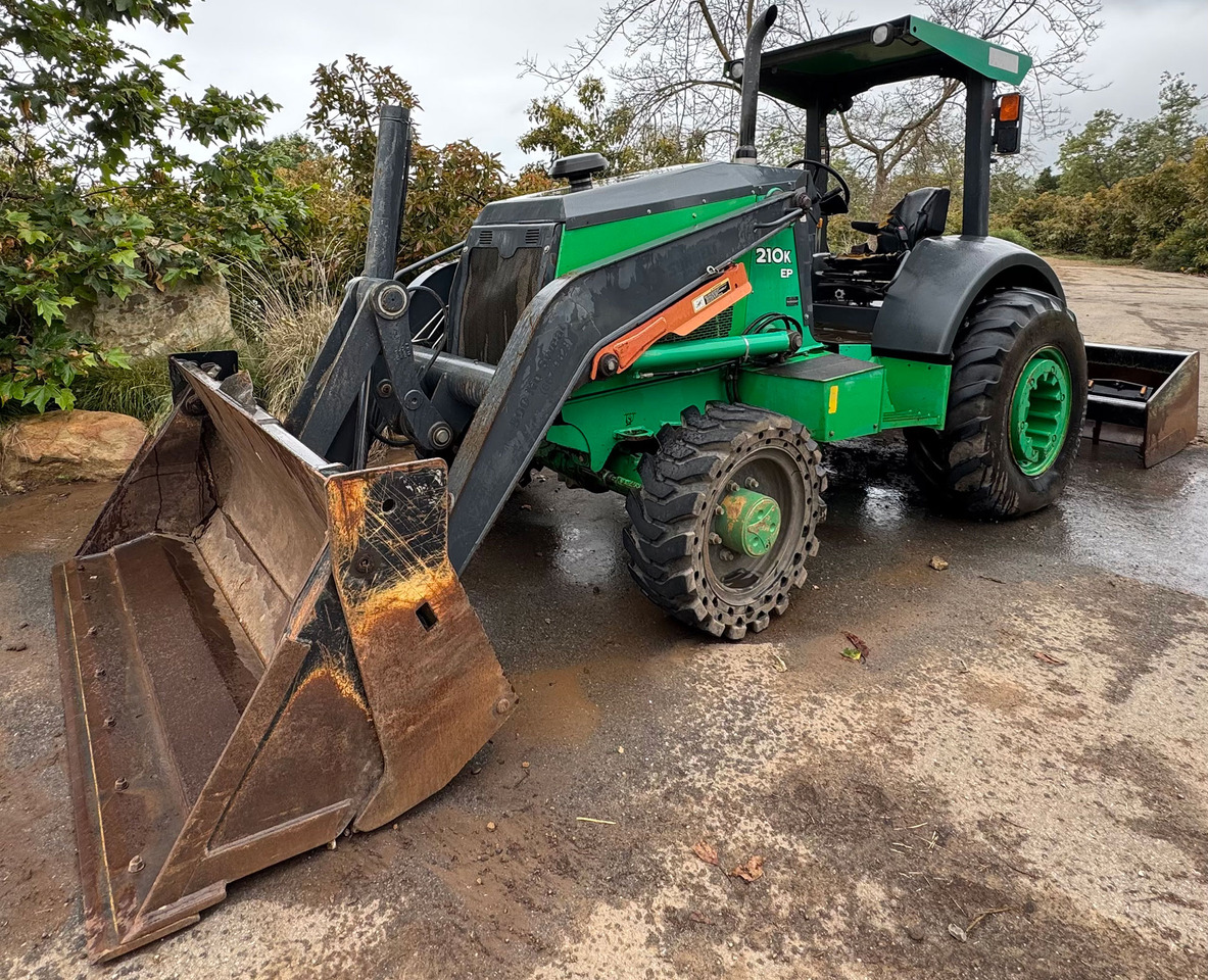 John Deere 210K EP - Loader: picture 3 John Deere 210K EP - Loader: picture 3