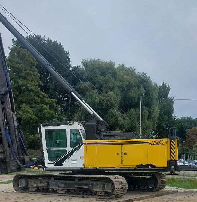 Junttan PM-25HLC - Pile driver: picture 2 Junttan PM-25HLC - Pile driver: picture 2