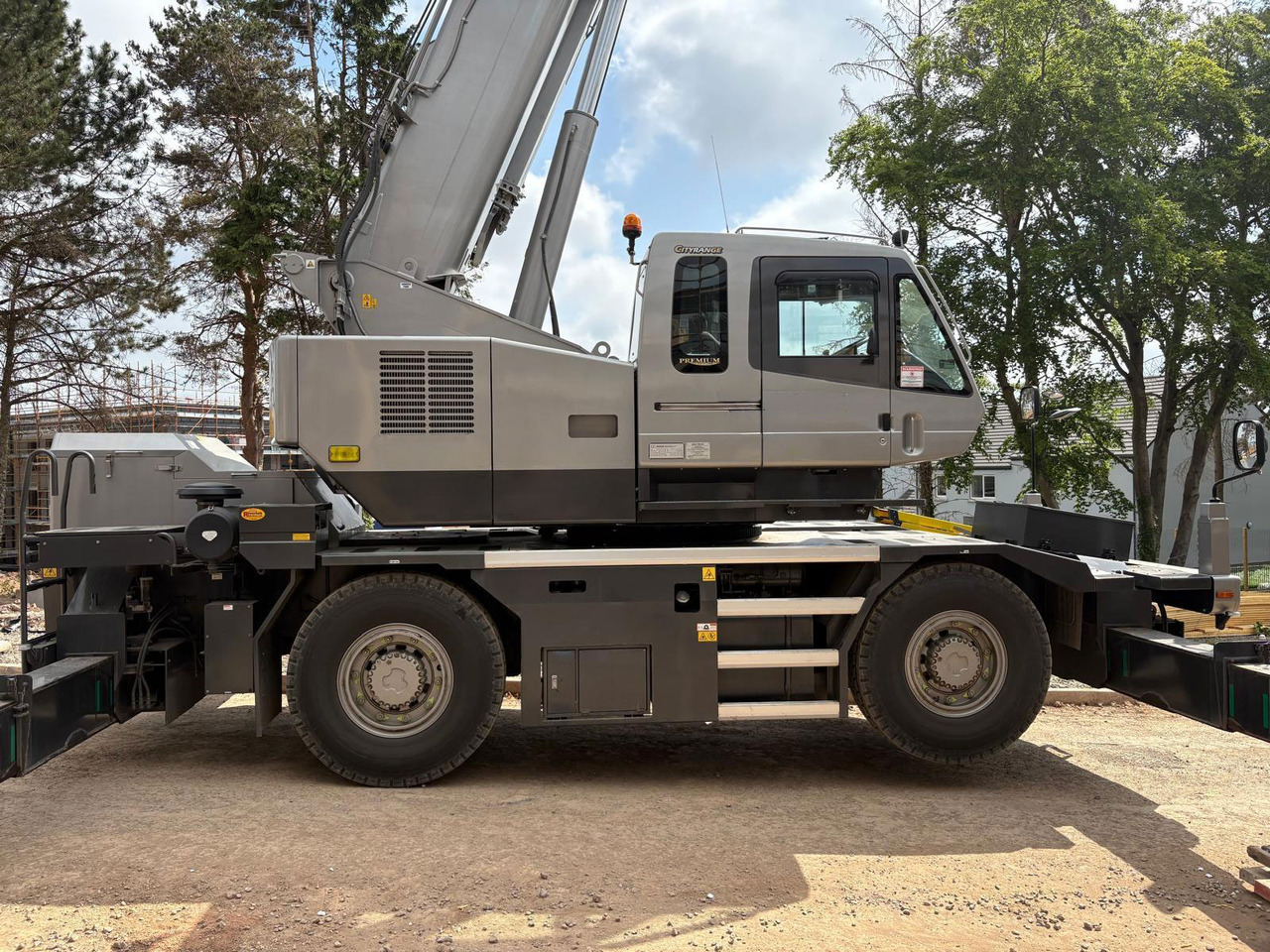 Kato CR-350Ri - Mobile crane: picture 1 Kato CR-350Ri - Mobile crane: picture 1