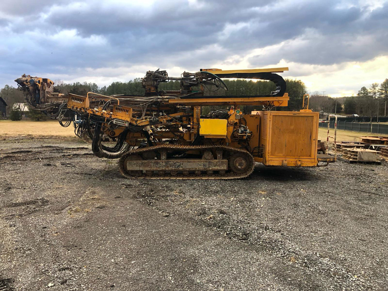 Klemm KR 806-3D - Pile driver: picture 3 Klemm KR 806-3D - Pile driver: picture 3