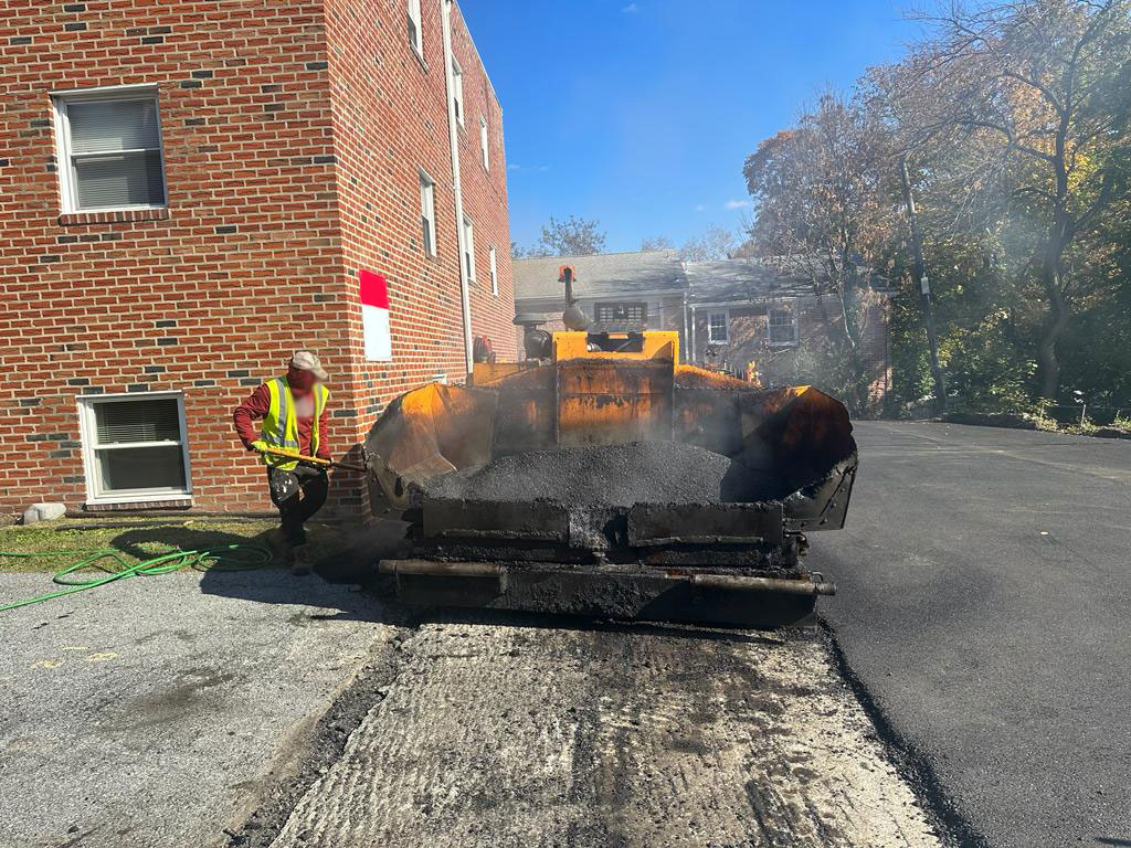 Leeboy 8500B - Asphalt paver: picture 3 Leeboy 8500B - Asphalt paver: picture 3