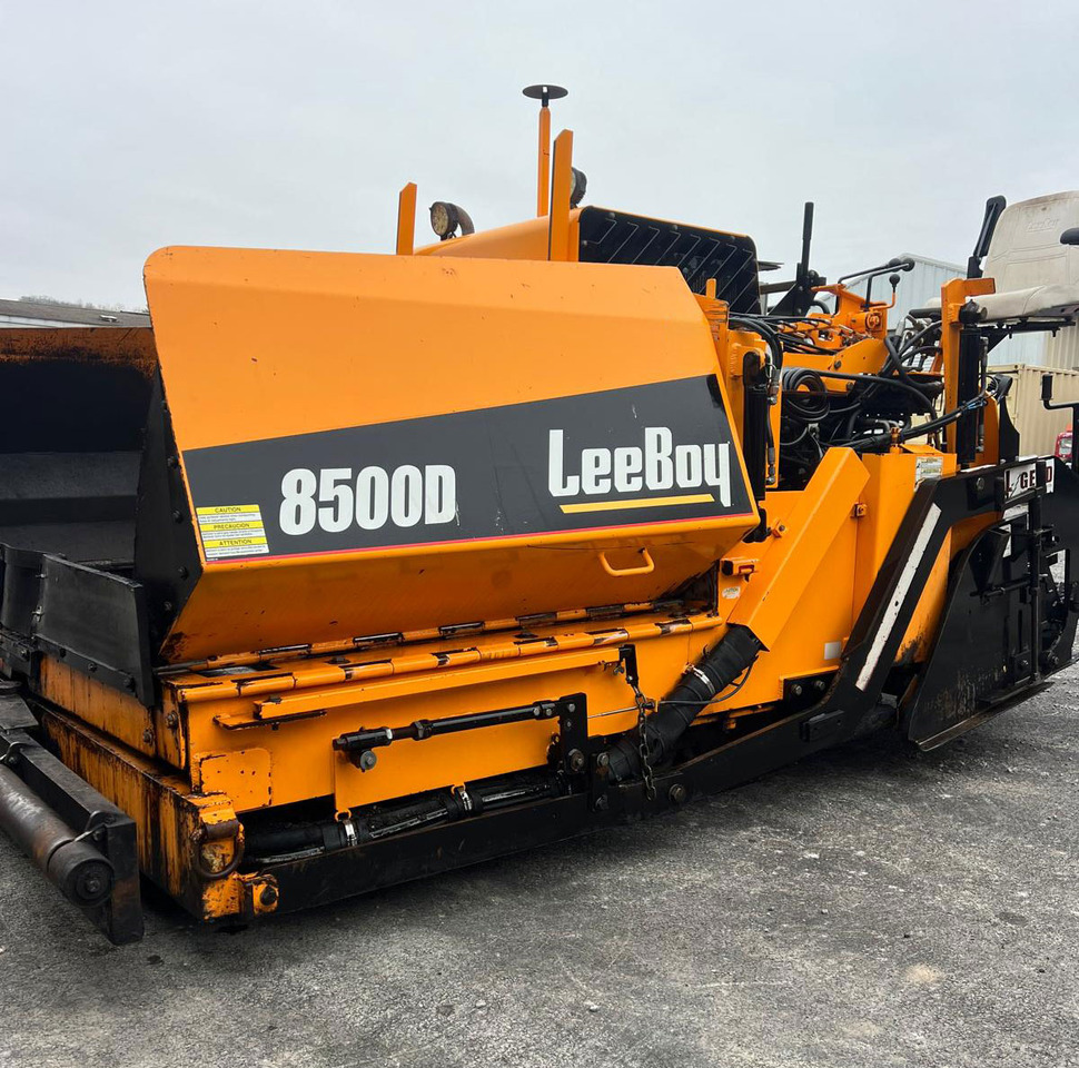 Leeboy 8500D - Asphalt paver: picture 1 Leeboy 8500D - Asphalt paver: picture 1