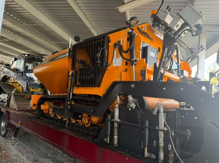 Leeboy 8608 - Asphalt paver: picture 3 Leeboy 8608 - Asphalt paver: picture 3