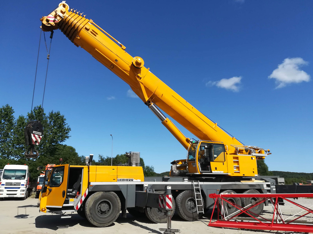 Liebherr LTM 1200-5.1 - Mobile crane: picture 2 Liebherr LTM 1200-5.1 - Mobile crane: picture 2