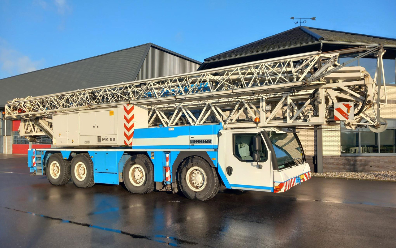 Liebherr MK 88 - Mobile crane: picture 1 Liebherr MK 88 - Mobile crane: picture 1