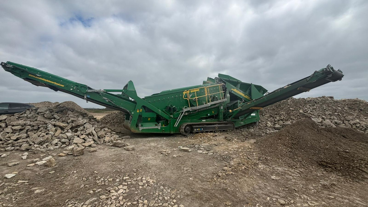 McCloskey R230 - Screener: picture 1 McCloskey R230 - Screener: picture 1