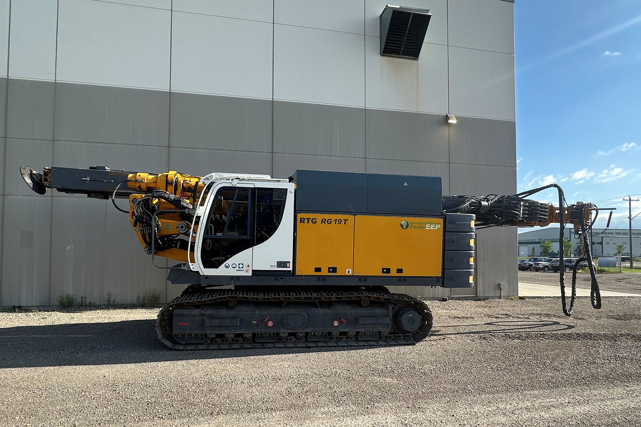 RTG RG19T - Pile driver: picture 1 RTG RG19T - Pile driver: picture 1
