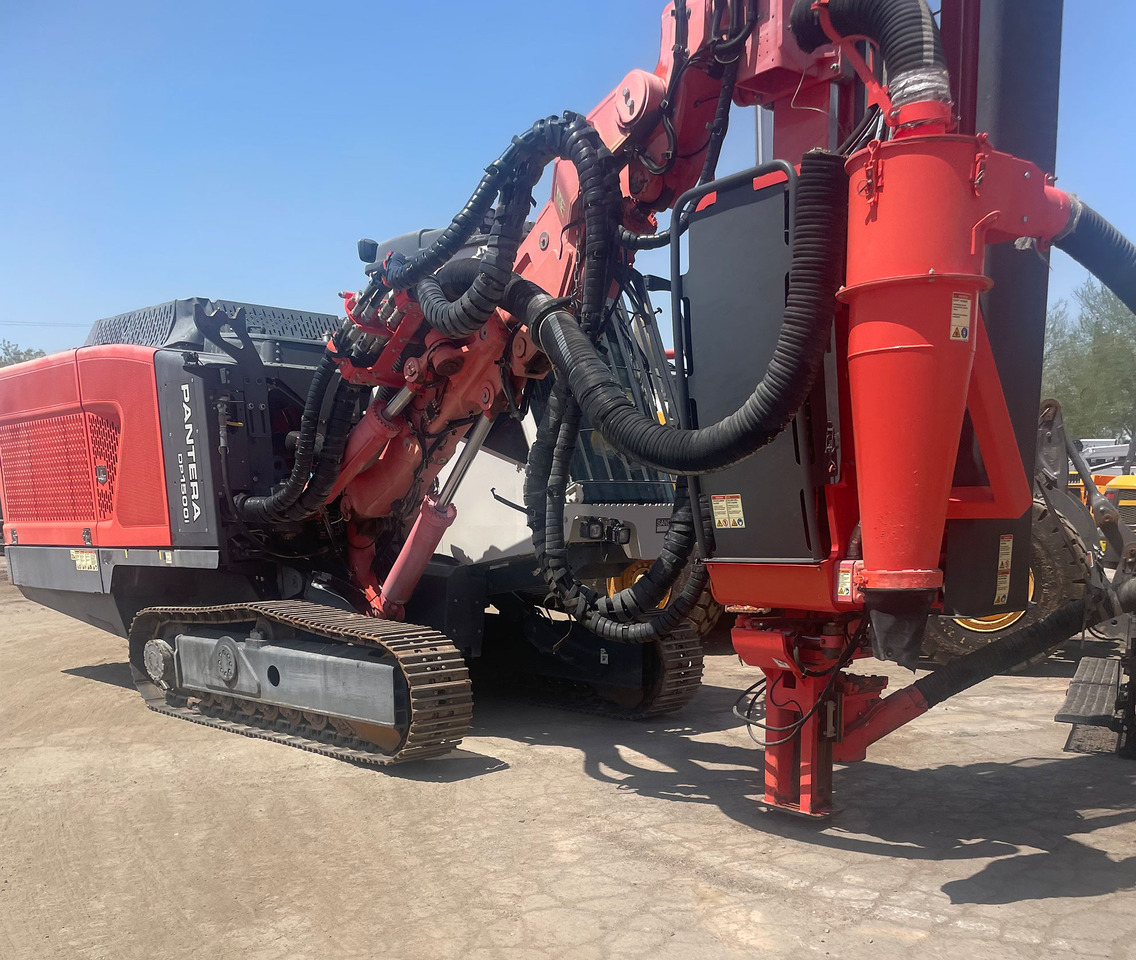 Sandvik DP1500i - Drilling rig: picture 3 Sandvik DP1500i - Drilling rig: picture 3