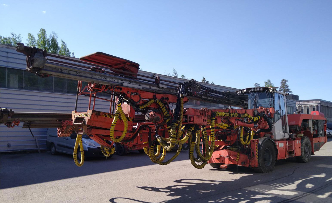 Sandvik DT920 - Drilling rig: picture 3 Sandvik DT920 - Drilling rig: picture 3