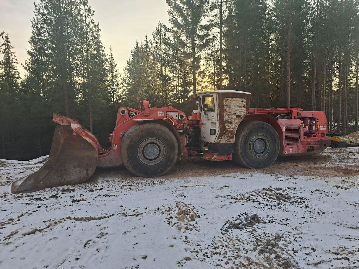 Sandvik LH514 - Mining machinery: picture 1 Sandvik LH514 - Mining machinery: picture 1