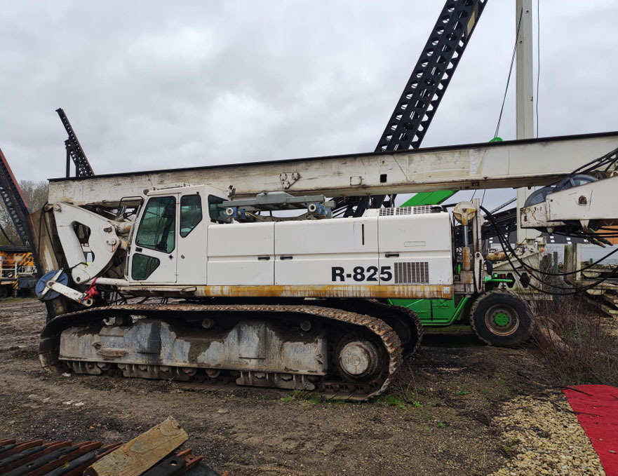 Soilmec R-825 - Pile driver: picture 2 Soilmec R-825 - Pile driver: picture 2