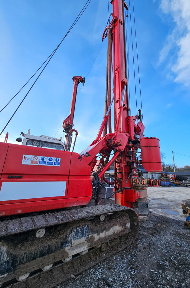 Soilmec R312 / 200 - Pile driver: picture 3 Soilmec R312 / 200 - Pile driver: picture 3
