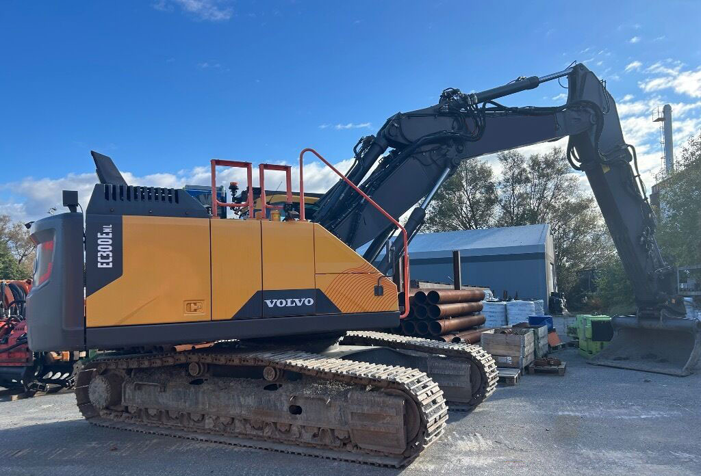 Volvo EC300enl - Pile driver: picture 1 Volvo EC300enl - Pile driver: picture 1