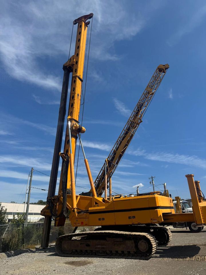 Watson 4400 - Pile driver: picture 1 Watson 4400 - Pile driver: picture 1