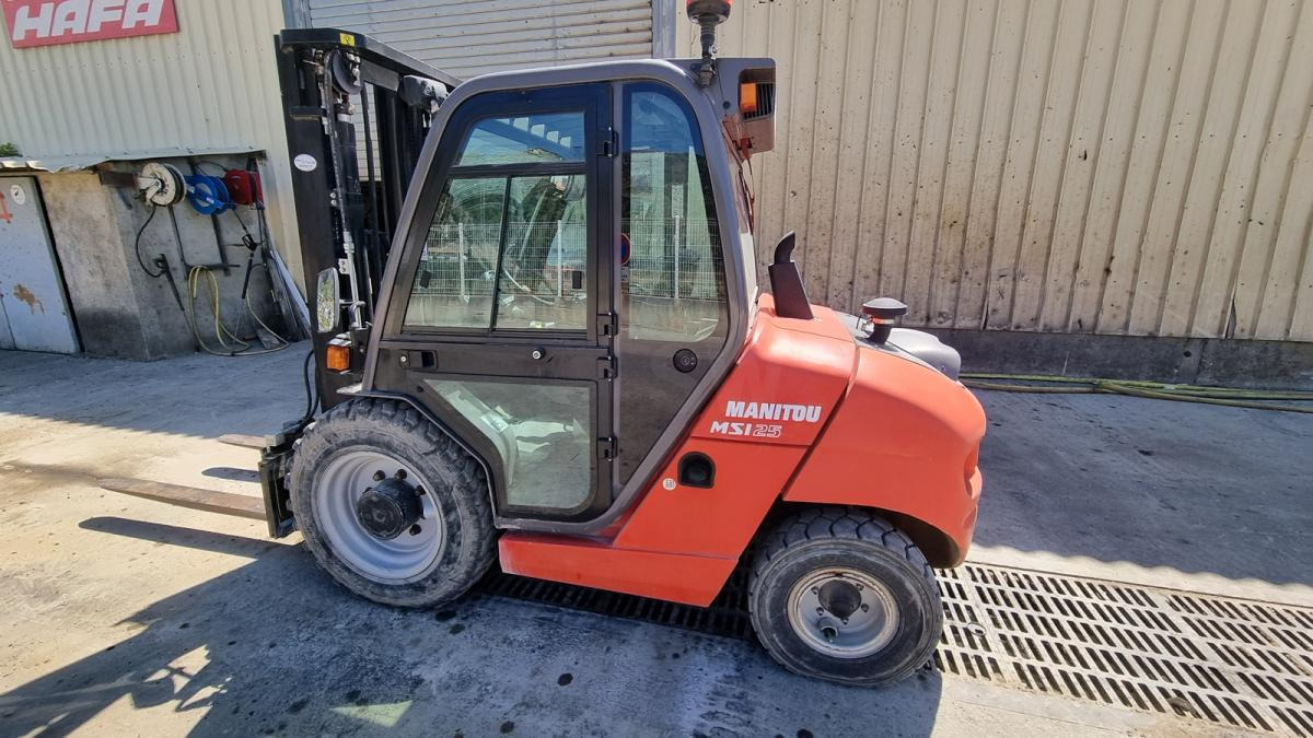 MANITOU MSI25 MSI 25 - Diesel forklift: picture 2 MANITOU MSI25 MSI 25 - Diesel forklift: picture 2
