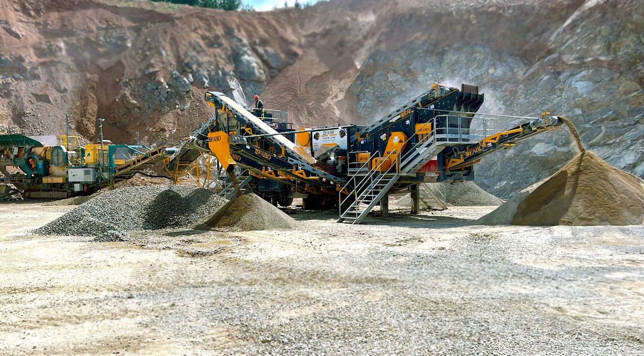 FABO Mobile crusher - Mobile crusher: picture 1 FABO Mobile crusher - Mobile crusher: picture 1