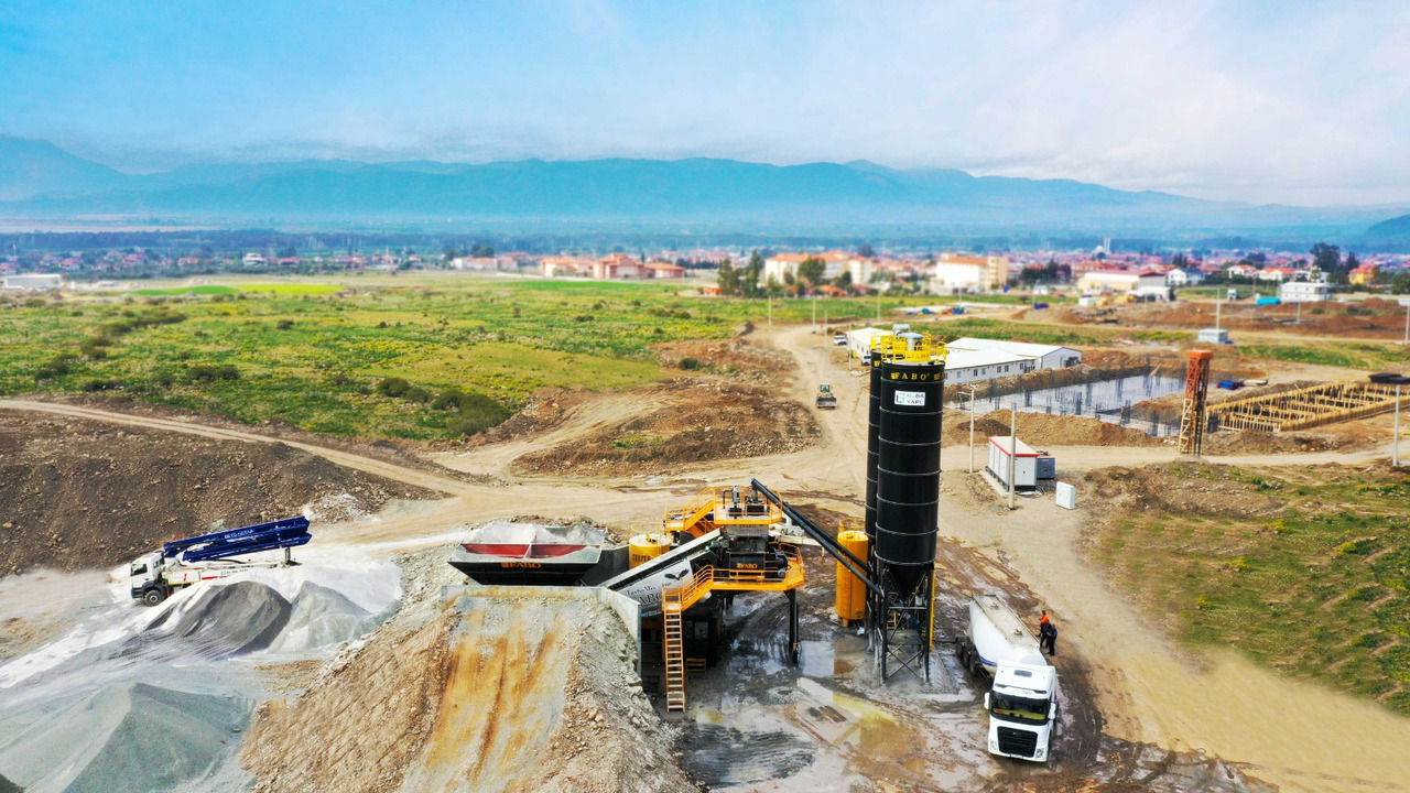 FABO mobile concrete batching plant - Concrete plant: picture 3 FABO mobile concrete batching plant - Concrete plant: picture 3