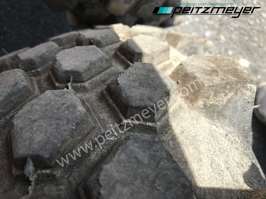 Asphalt distributor BATHE TANDEMANHÄNGER Bitum / Teerkocher 3,5 m³ Hatz Diesel-Motor 1 B 40: picture 25 Asphalt distributor BATHE TANDEMANHÄNGER Bitum / Teerkocher 3,5 m³ Hatz Diesel-Motor 1 B 40: picture 25