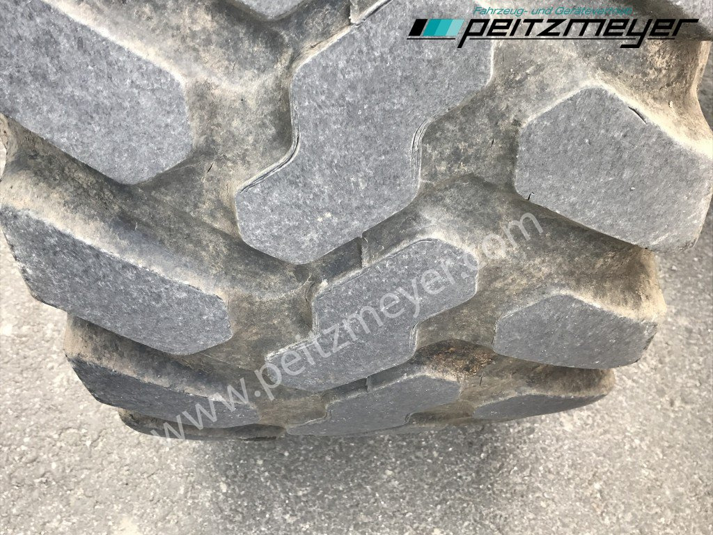 Wheel loader LIEBHERR RADLADER L 508 C 4in1 Schaufel + Palettengabel: picture 27 Wheel loader LIEBHERR RADLADER L 508 C 4in1 Schaufel + Palettengabel: picture 27