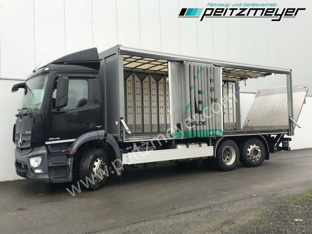 MERCEDES-BENZ Antos 2543 LL Getränke Schiebeplane Retarder, 2 x AHK, LBW 2 t., Lenkachse - Beverage truck: picture 1 MERCEDES-BENZ Antos 2543 LL Getränke Schiebeplane Retarder, 2 x AHK, LBW 2 t., Lenkachse - Beverage truck: picture 1