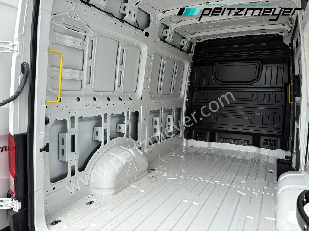 Small van VOLKSWAGEN-VW Crafter 2,0 TDI - 102 PS, mittellang + hoch Euro 6: picture 22 Small van VOLKSWAGEN-VW Crafter 2,0 TDI - 102 PS, mittellang + hoch Euro 6: picture 22