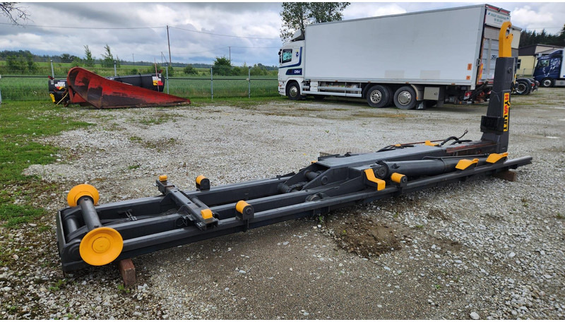 HYVA 22T - Spare parts for Truck: picture 3 HYVA 22T - Spare parts for Truck: picture 3