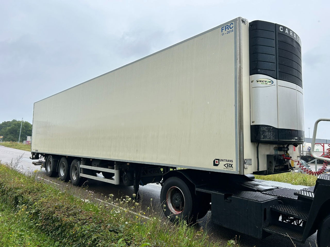 Van Eck Caurrier Vector 1850 / Steering axle / 1340 X 250 B X 265 H - Refrigerator semi-trailer: picture 1 Van Eck Caurrier Vector 1850 / Steering axle / 1340 X 250 B X 265 H - Refrigerator semi-trailer: picture 1
