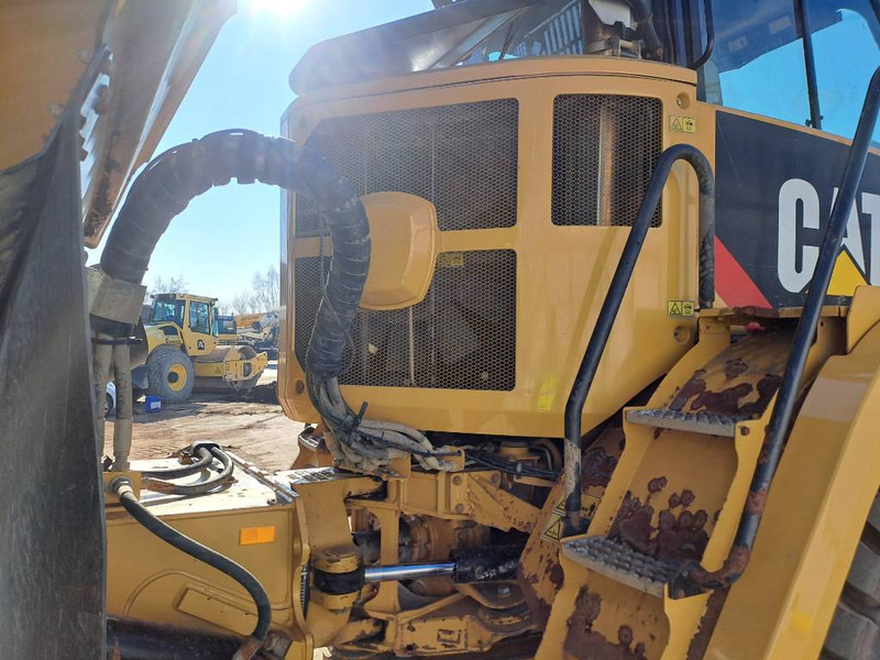 Articulated dumper Cat 725C2: picture 14