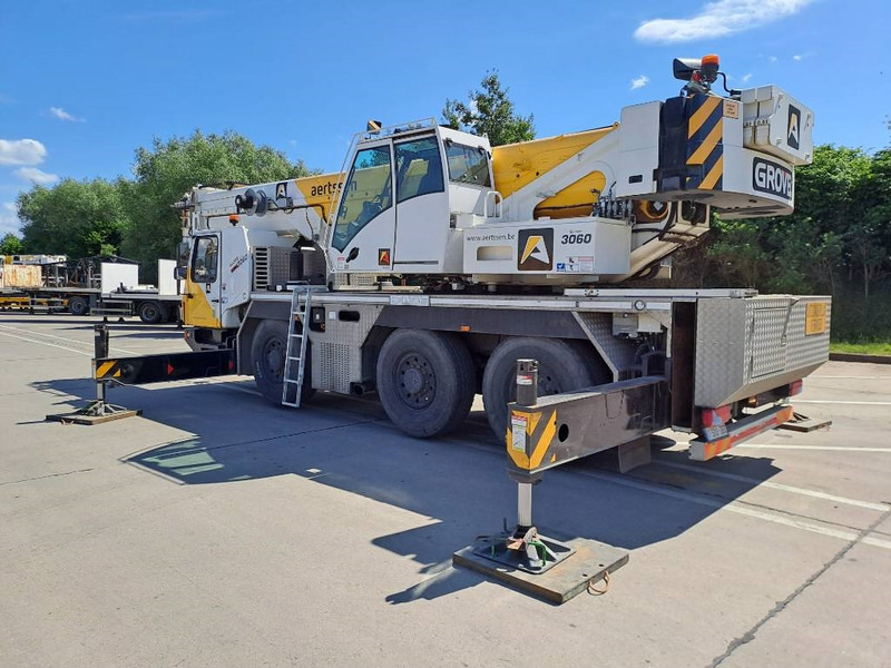Grove GMK3060 (2 pieces available) - All terrain crane: picture 3 Grove GMK3060 (2 pieces available) - All terrain crane: picture 3
