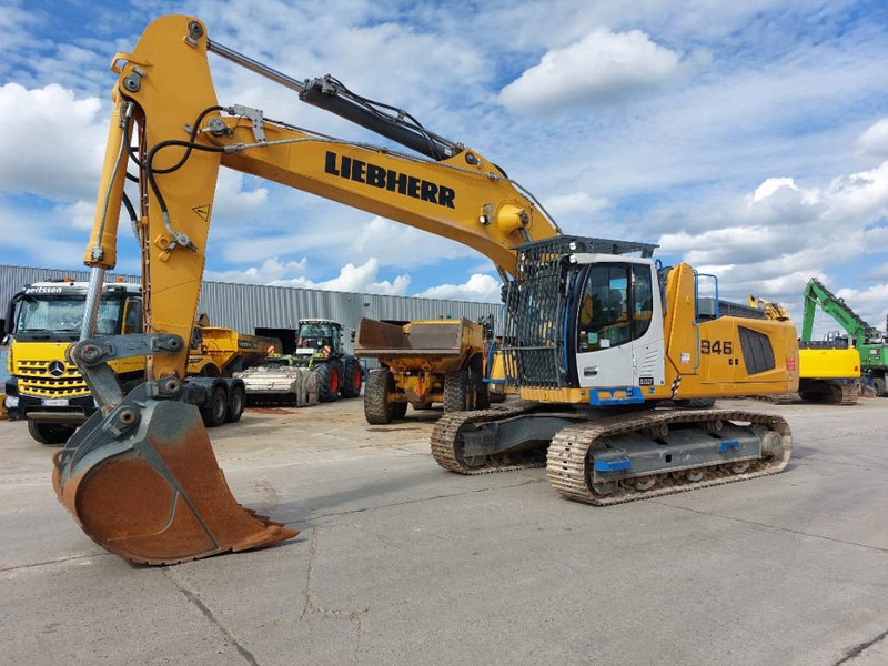 Liebherr R 946LC (Lifting Cab) - Crawler excavator: picture 3 Liebherr R 946LC (Lifting Cab) - Crawler excavator: picture 3