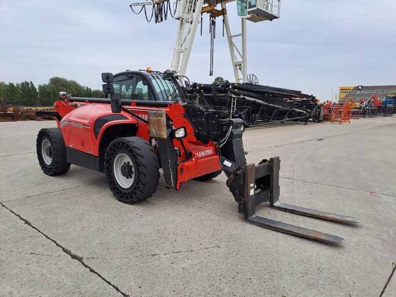 Telescopic handler Manitou MT 1840 - HD Forks: picture 6 Telescopic handler Manitou MT 1840 - HD Forks: picture 6