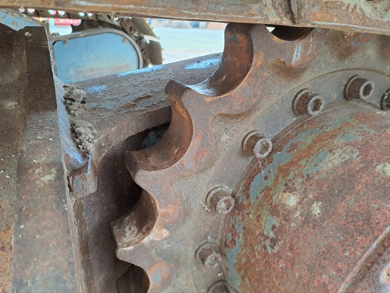 Crawler excavator Takeuchi TB 2150: picture 16