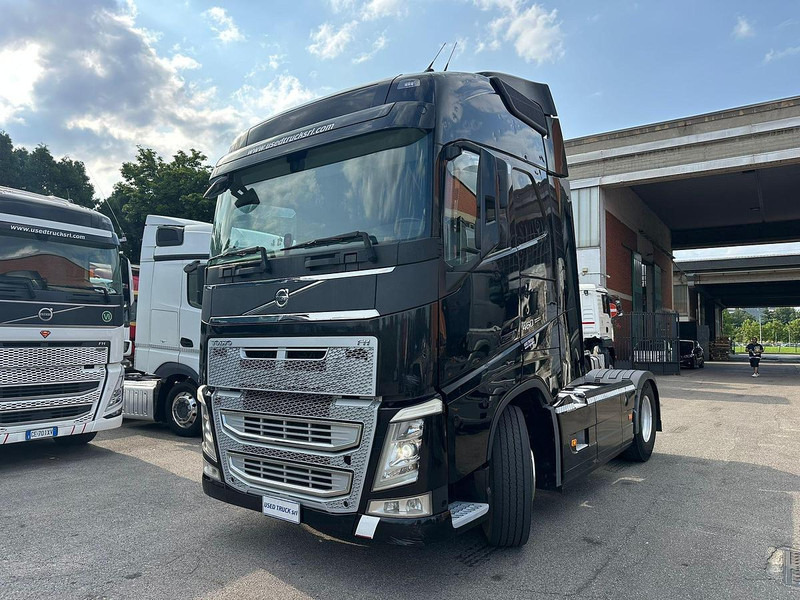 Volvo FH 460 - Tractor unit: picture 1 Volvo FH 460 - Tractor unit: picture 1