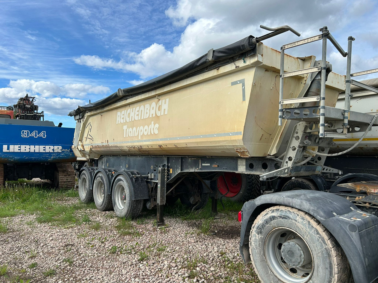 SCHMITZ Cargobull - Tipper semi-trailer: picture 2 SCHMITZ Cargobull - Tipper semi-trailer: picture 2