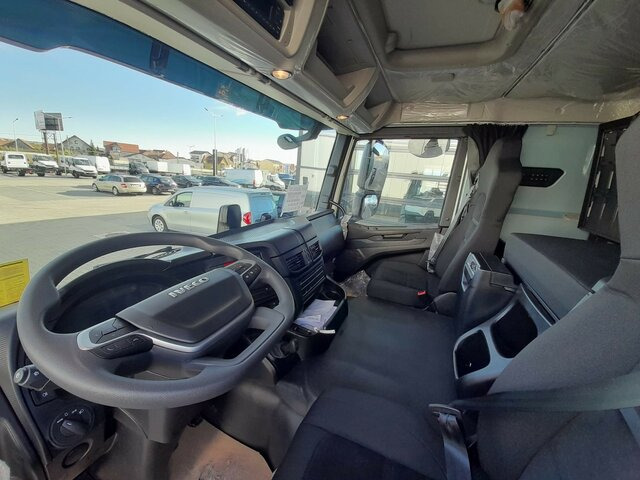 IVECO X-Way AT280X46Y/PS ON+ FULL LED-DAB-BT... - Cab chassis truck: picture 4 IVECO X-Way AT280X46Y/PS ON+ FULL LED-DAB-BT... - Cab chassis truck: picture 4