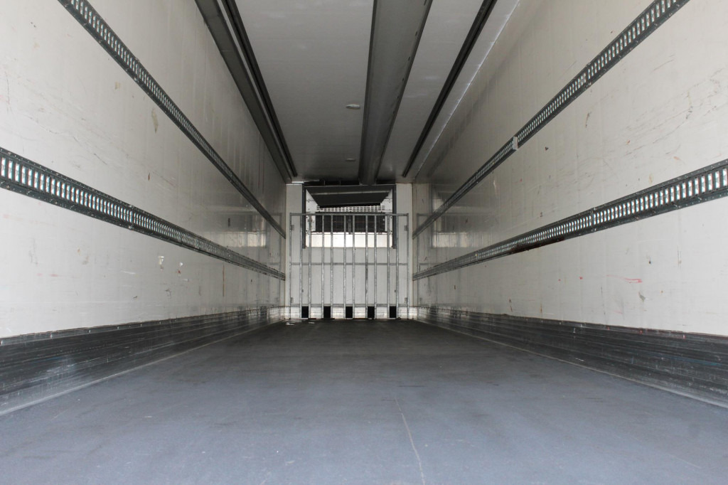 Chereau CV 1950Mt 2,65h Strom Bi-Multi-Temp. TW LBW FRC - Refrigerator semi-trailer: picture 2 Chereau CV 1950Mt 2,65h Strom Bi-Multi-Temp. TW LBW FRC - Refrigerator semi-trailer: picture 2