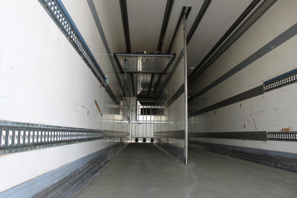 Chereau CV1950Mt.City Bi-Temp LBW Lenkachse Rolltor TOP - Refrigerator semi-trailer: picture 2 Chereau CV1950Mt.City Bi-Temp LBW Lenkachse Rolltor TOP - Refrigerator semi-trailer: picture 2