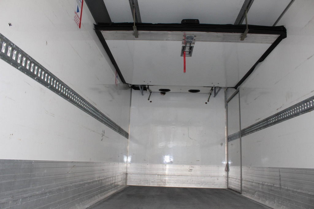 Iveco Eurocargo 100E18 E5 CS 850Mt Bi-Temp. TW Strom - Refrigerator truck: picture 2 Iveco Eurocargo 100E18 E5 CS 850Mt Bi-Temp. TW Strom - Refrigerator truck: picture 2
