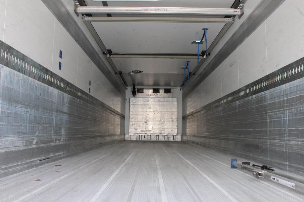 SCHMITZ Bi-Multi-Temp. TW Rolltor Lenkachse Rent-Miete - Refrigerator semi-trailer: picture 3 SCHMITZ Bi-Multi-Temp. TW Rolltor Lenkachse Rent-Miete - Refrigerator semi-trailer: picture 3