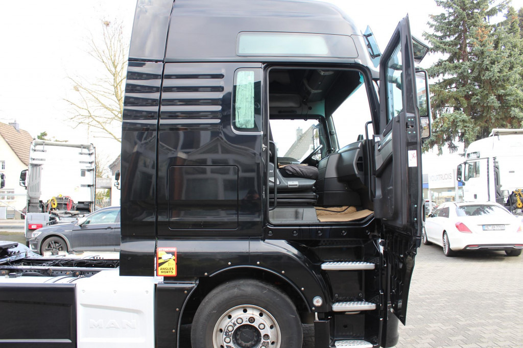 Tractor unit MAN TGX 480 XXL  Retarder  Standklima  2Tanks  Navi: picture 15