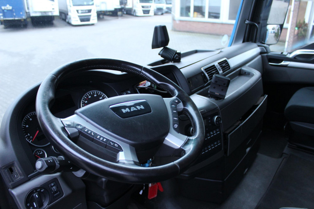MAN TGX 480 XXL Retarder Standklima Xenon VIN:HM - Tractor unit: picture 5 MAN TGX 480 XXL Retarder Standklima Xenon VIN:HM - Tractor unit: picture 5