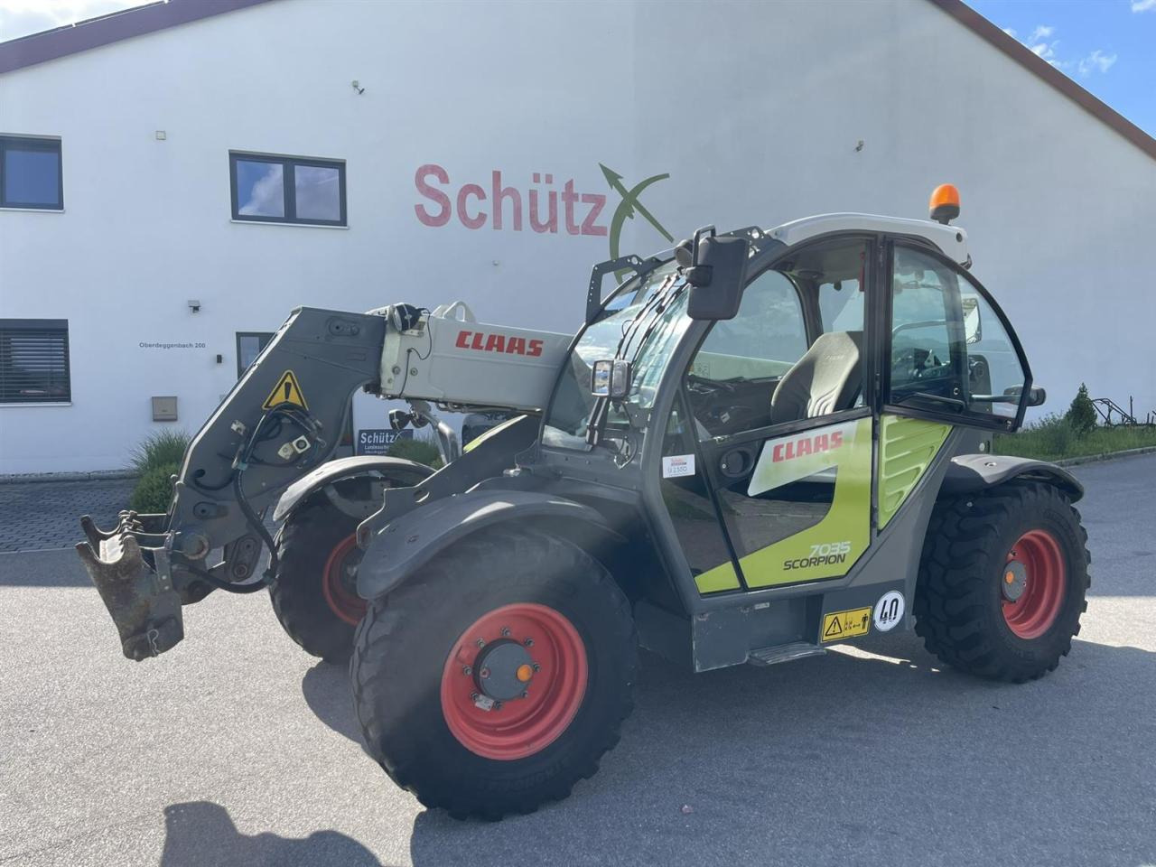 CLAAS Scorpion 7035 Teleskoplader, 40 kmh, Baujahr 2015 - Telescopic handler: picture 1 CLAAS Scorpion 7035 Teleskoplader, 40 kmh, Baujahr 2015 - Telescopic handler: picture 1