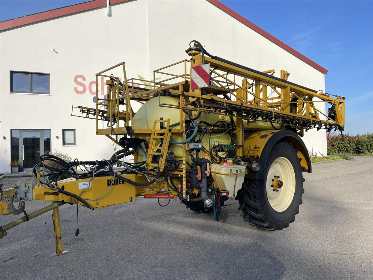 Dubex Vector, Lenkung, 4.000l, 28m, Spray Control, Tank Control - Trailed sprayer: picture 1 Dubex Vector, Lenkung, 4.000l, 28m, Spray Control, Tank Control - Trailed sprayer: picture 1