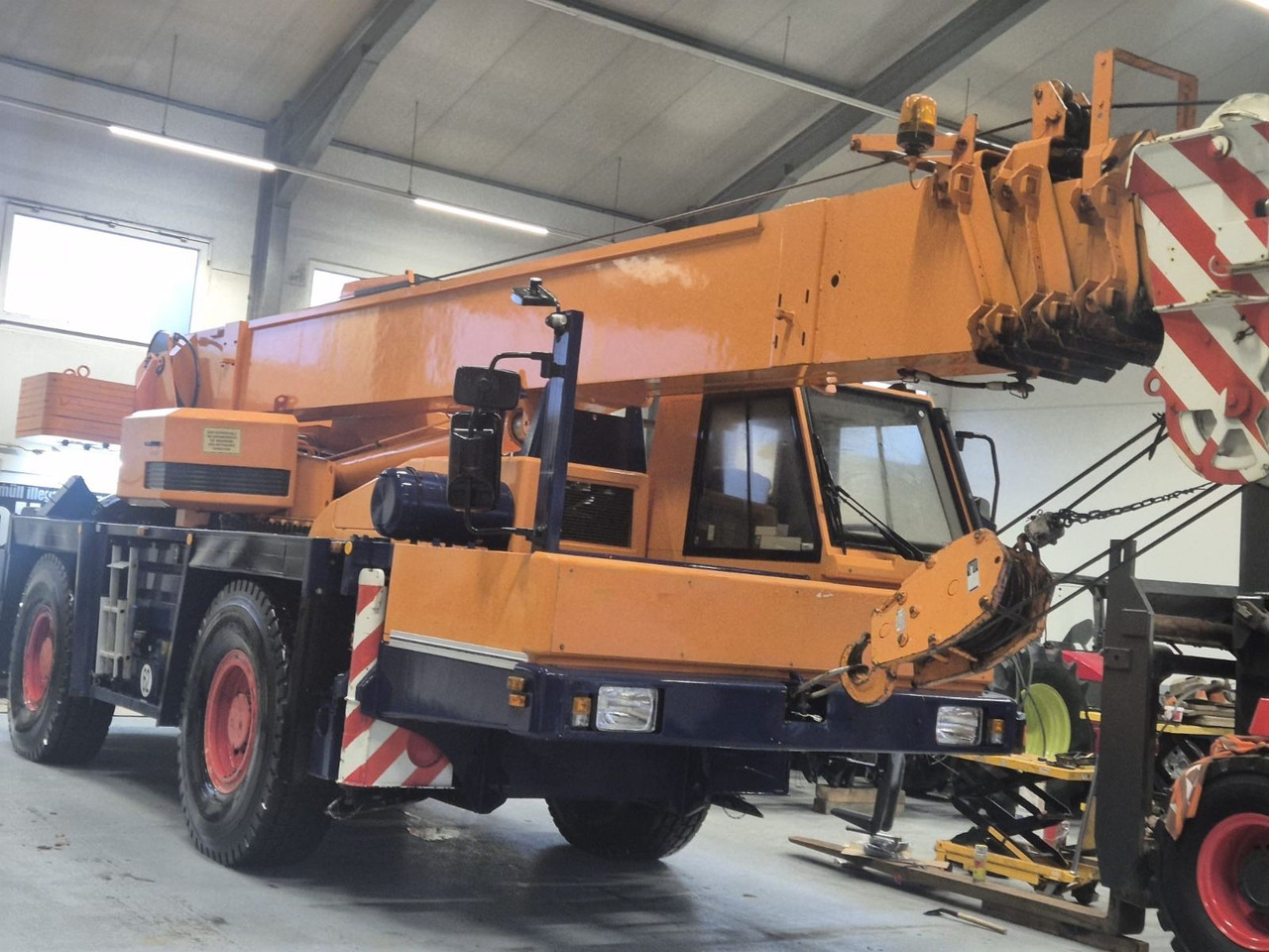 PPM ATT 340 30 t Max PPM ATT 340 30 t Max - All terrain crane: picture 4 PPM ATT 340 30 t Max PPM ATT 340 30 t Max - All terrain crane: picture 4