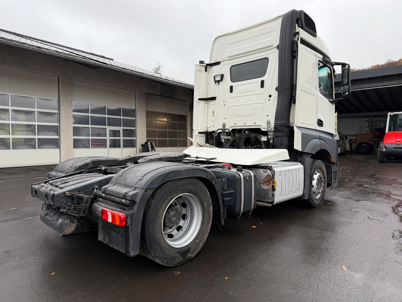 Mercedes-Benz Actros 1843 Stream Space, Hydraulik, Retarder - Tractor unit: picture 3 Mercedes-Benz Actros 1843 Stream Space, Hydraulik, Retarder - Tractor unit: picture 3