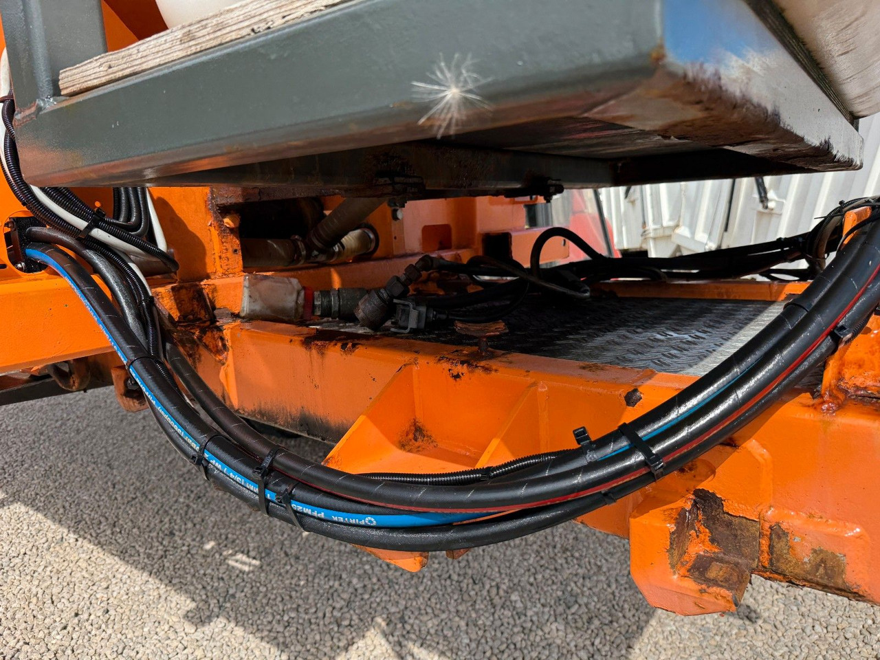 Truck Schmidt Salzstreuer Stratus B80-42 VALN5Z Bandstreuer: picture 7