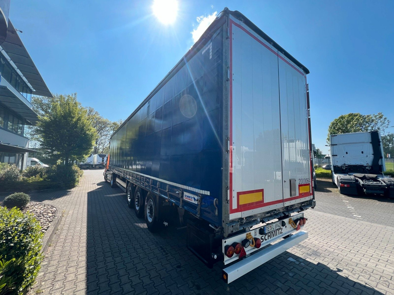 Schmitz Cargobull SCS 24/L - 13.62 E B - Curtainsider semi-trailer: picture 5 Schmitz Cargobull SCS 24/L - 13.62 E B - Curtainsider semi-trailer: picture 5