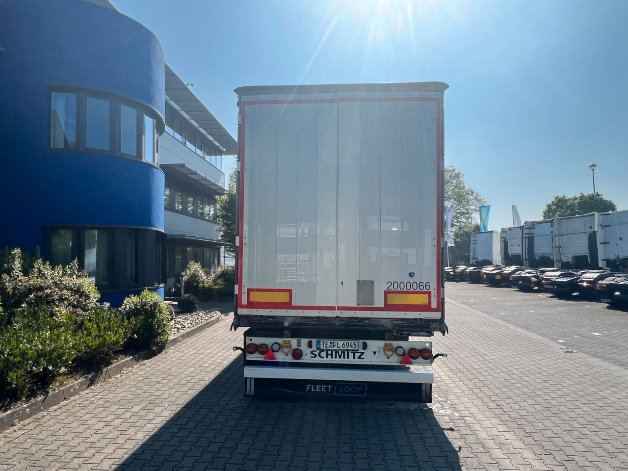 Schmitz Cargobull SCS 24/L - 13.62 E B - Curtainsider semi-trailer: picture 3 Schmitz Cargobull SCS 24/L - 13.62 E B - Curtainsider semi-trailer: picture 3